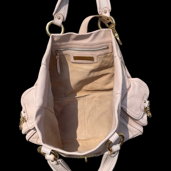 Marc Jacob’s Double-Handle Soft Leather Tote Handbag in Buff MJ462 - Picture 12 of 16